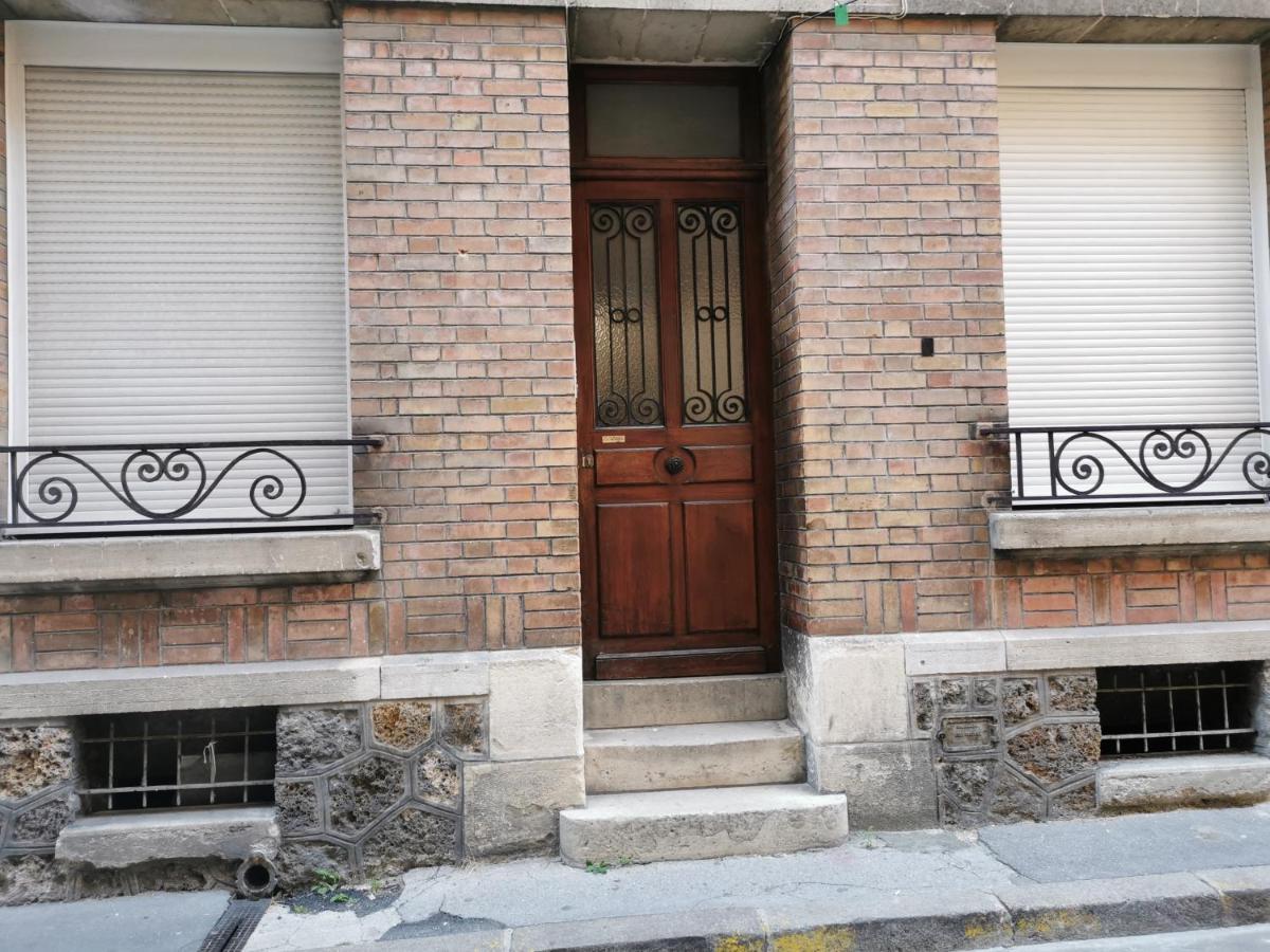 Apartmán Chez Anton Remeš Exteriér fotografie